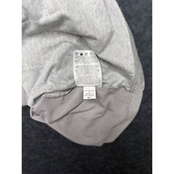 Nike Dri Fit Nike Run Grey Athletic Cut Tank Top Size Womens Medium - Picture 7 of 7